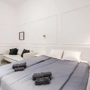  Apartment Stylish In The Center